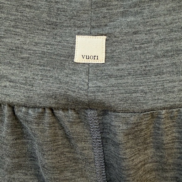 Vuori Women’s Lux At Ease Harem Jogger Size Small EUC - Picture 6 of 6